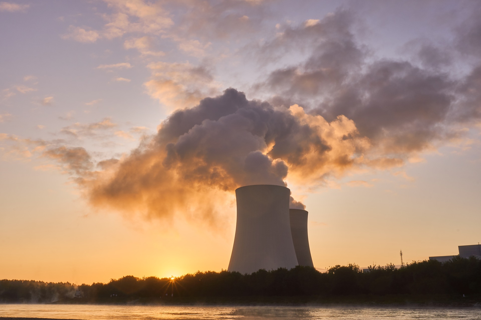 elektrownia atomowa